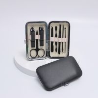 Набор маникюрный &laquo;Black&raquo;, 8 предметов, в футляре, цвет чёрный