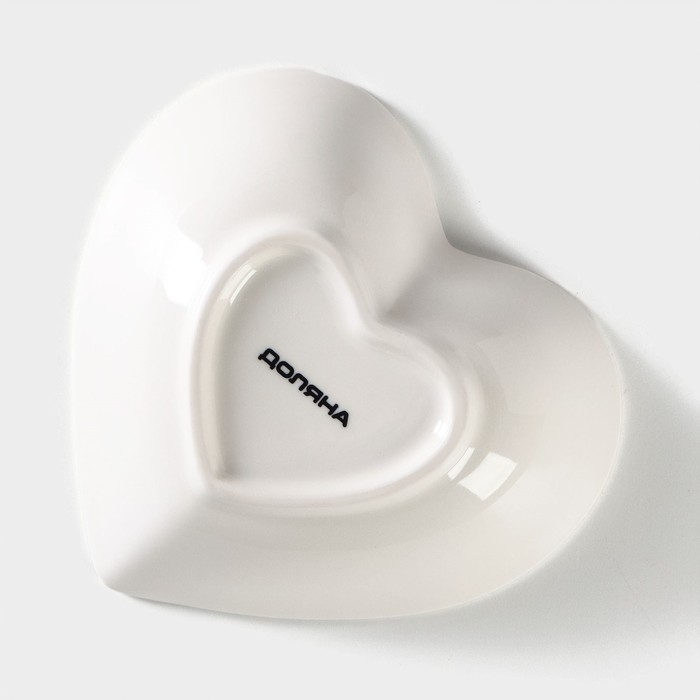 Салатник керамический Доляна &laquo;Сердце&raquo;,130 мл, 12,5&times;11,5 см, цвет белый