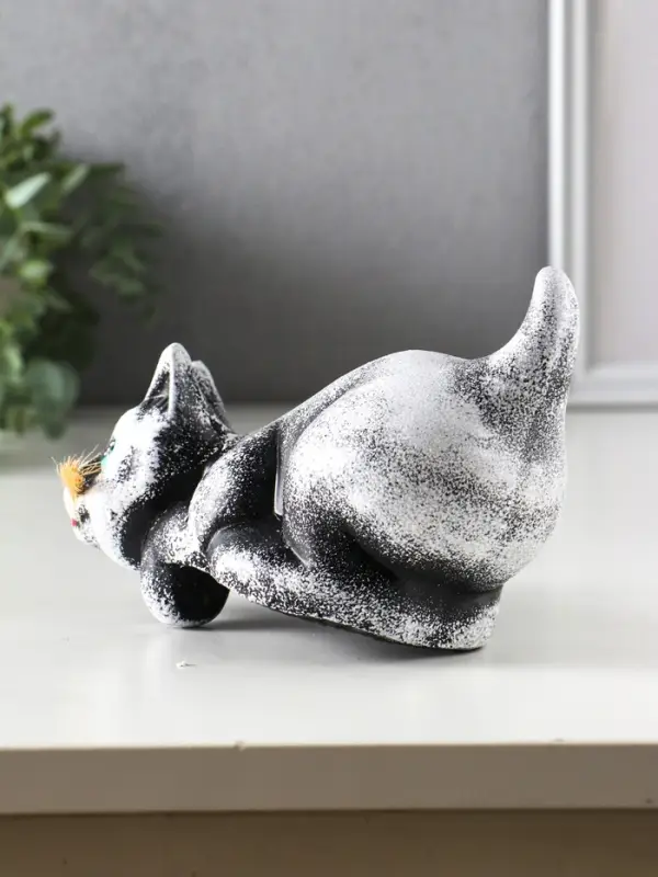 Копилка "Кот Василий" 11,5х18х9 см, белый