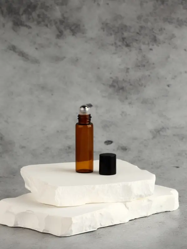 Флакон стеклянный для парфюма, с металлическим роликом, 5 мл, коричневый, чёрный