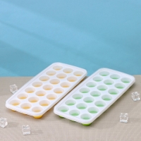 Форма для льда и шоколада с крышкой Доляна, 26&times;12&times;2,5 см, 21 ячейка (3&times;3&times;2 см), цвет МИКС