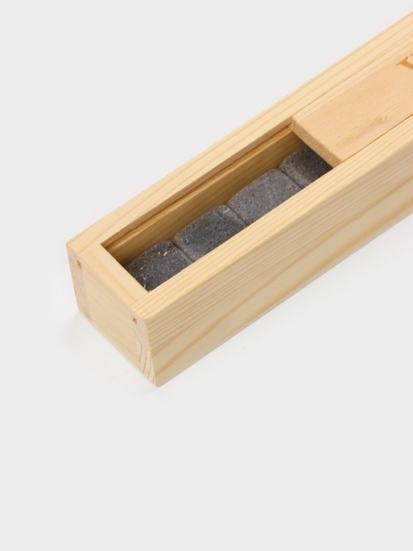 Набор из 9 камней для виски "Fabyla", базальт