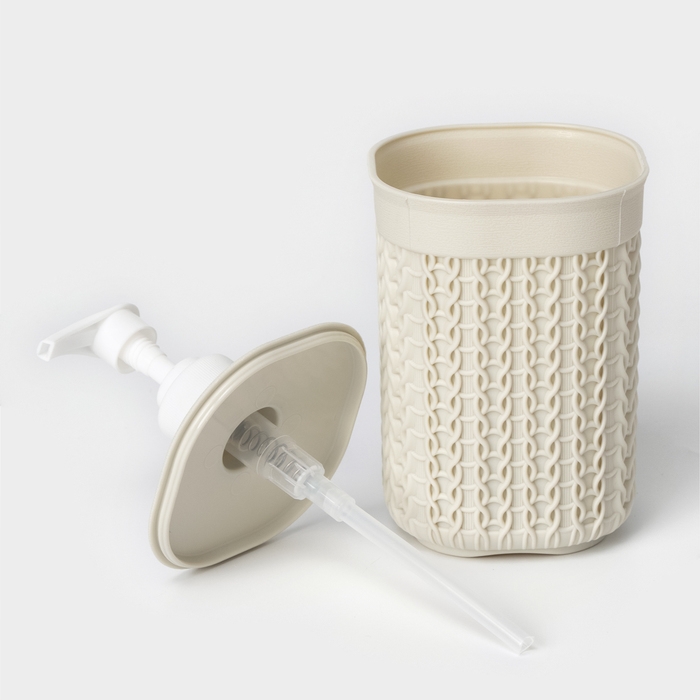 Дозатор для мыла &laquo;Вязание&raquo;, 500 мл, цвет белый ротанг