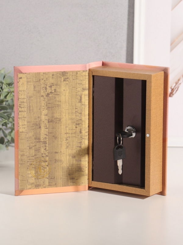 Сейф-книга дерево кожзам "9 месяцев счастья" тиснение 21х13х5 см