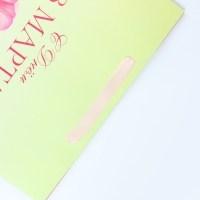 Пакет подарочный ламинированный вертикальный &laquo;С 8 Марта&raquo;, L 31 &times; 40 &times; 12 см