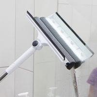 Окномойка с поролоновой насадкой Raccoon, телескопическая ручка, поворот на 180&deg;, 26&times;3,5&times;98(128)