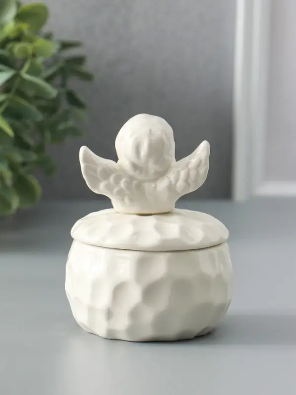 Шкатулка керамика "Ангелочек" белая 8х8х10,5 см