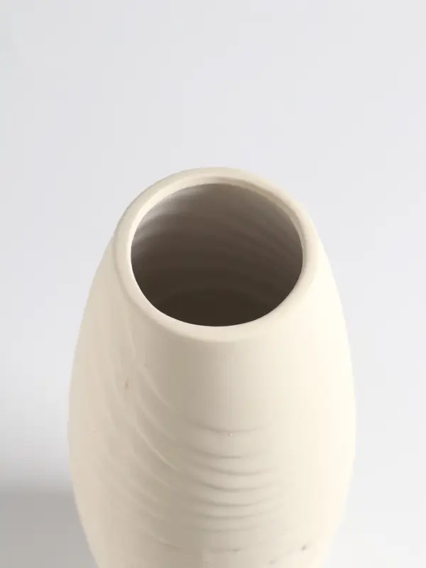 Ваза &laquo;Бего&raquo;, классик, 27&times;9 см, керамика, бежевая