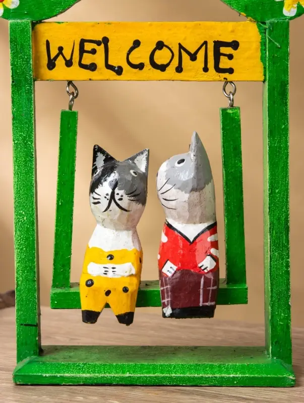 Сувенир интерьерный "Кошечки на качелях" 15х7х25 см, дерево, цв. зелёный