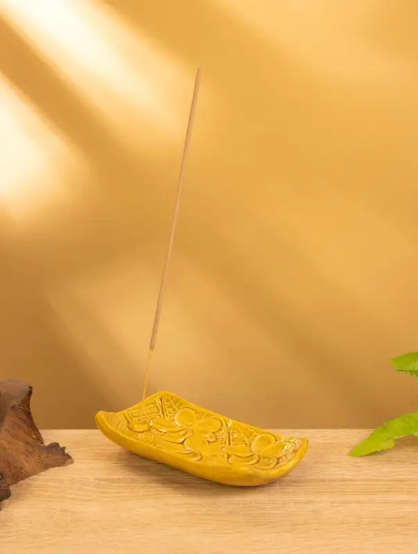 Подставка под благовония &laquo;Цветы&raquo;, 14&times;8&times;2.5 см, керамика, МИКС