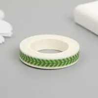 Клейкая лента бумага "Зелёные листики" ширина 0,8 см намотка 10 м 4,1х4,1х0,8 см