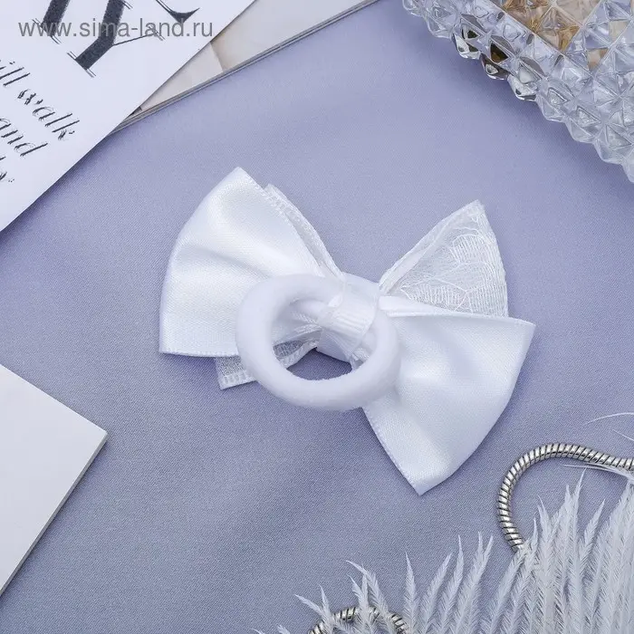 Резинка для волос "Школьница" бант кружевной, 7 см, белый