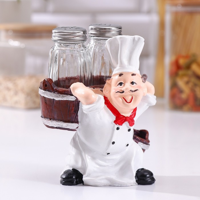 Набор для специй на подставке &laquo;Повар&raquo;, 3 предмета: солонка 50 мл, перечница 50 мл, подставка с ёмкостью для зубочисток, фигурка МИКС