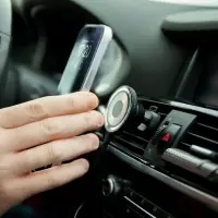 Держатель для смартфона Cooper Auto Wireless с беспроводной зарядкой, черный