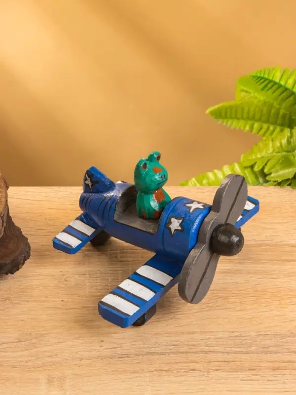 Сувенир интерьерный "Лягушка на самолёте" 15х13х8 см, дерево