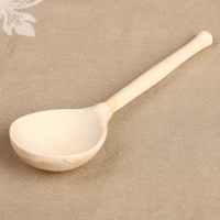 Ложка полубаская, без росписи, фрезерная, 19&times;6 см