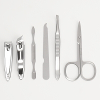 Набор маникюрный &laquo;Карта&raquo;, 6 предметов, в футляре, чёрный, белый