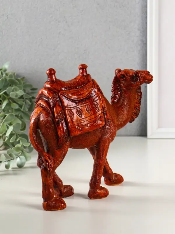 Сувенир полистоун "Верблюд с седлом с сумкой" под дерево 21х9х20 см