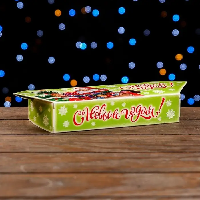 Подарочная коробка &laquo;Конфета Дед Мороз и дети&raquo; новогодняя упаковка, 10&times;20&times;4.3 см