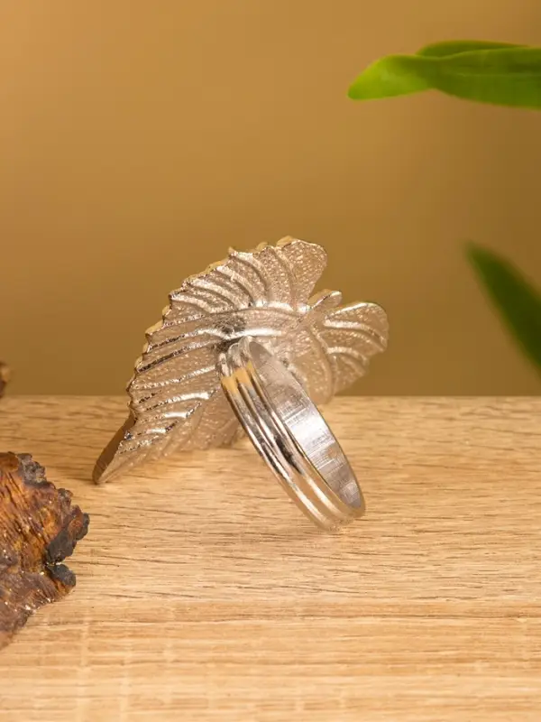 Кольцо для салфеток "Кленовый лист" алюминий 6х7х5 см