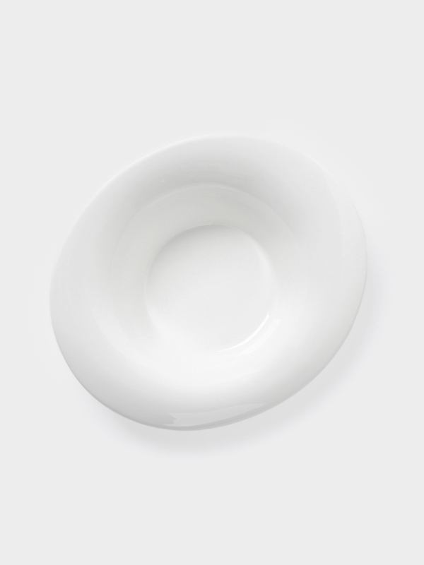 Тарелка Hanna Kn&ouml;vell, 25.5&times;22 см, фарфор, белая