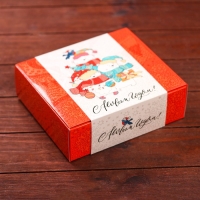 Подарочная коробка "Подарочная с обечайкой Три медведя", 18,5 х 16 х 5,8  см