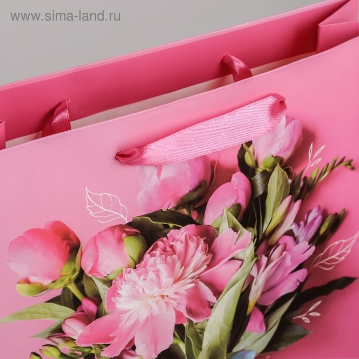 Пакет подарочный ламинированный вертикальный, упаковка, &laquo;Самой прекрасной&raquo;, ML 23 х 27 х 11,5 см