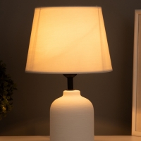 Лампа настольная "Никс" 1х40Вт Е27 белый 20х20х30см МОДЕЛЬ: