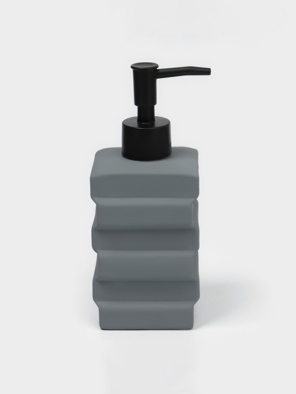 Набор дозаторов для ванной "Геометрия", 3 предмета с подставкой