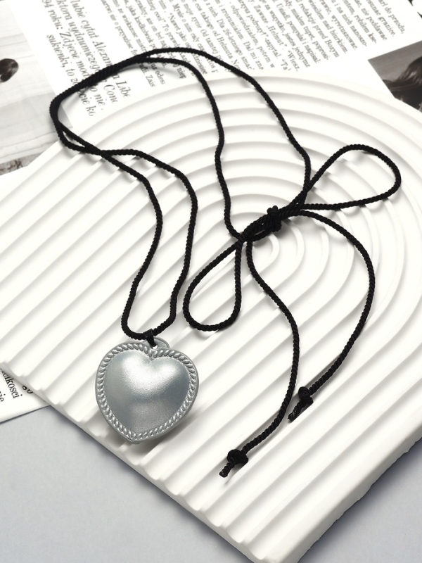 Портупея с кулоном &laquo;Сердечко&raquo; кожа, трансформер, цвет серебро, 150 см