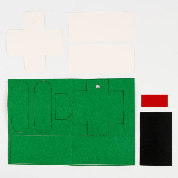 Набор для создания игрушки из фетра &laquo;Танк&raquo;