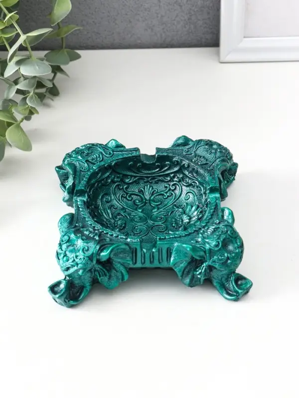 Подставка для мелочей &laquo;На четырех слонах резная&raquo; 4.5&times;13&times;13 см, темно-зеленый металлик