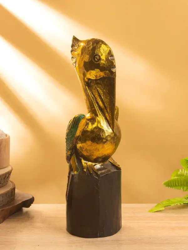 Сувенир интерьерный "Пеликан" 10х10х33 см, дерево, цв. золото