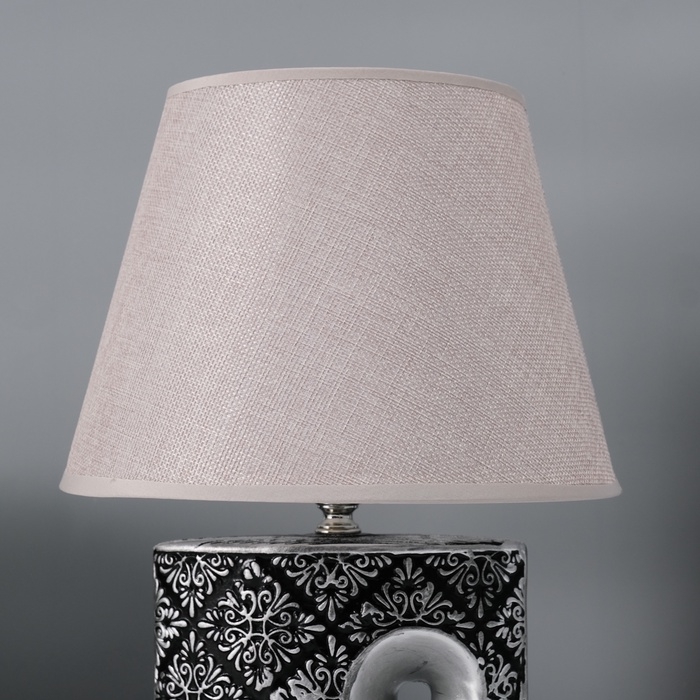 Настольная лампа с абажуром RISALUX &laquo;Данзе&raquo;, Е27, 40 Вт, 25&times;25&times;35 см