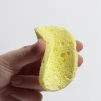 Спонж для умывания, d=8 см, жёлтый