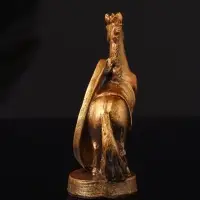 Фигура "Конь с подковой" 10х6х4 см, бронза