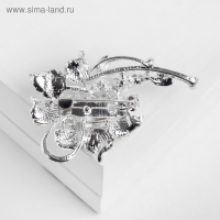 Брошь &laquo;Роса&raquo; на ветке, цвет голубой в серебре