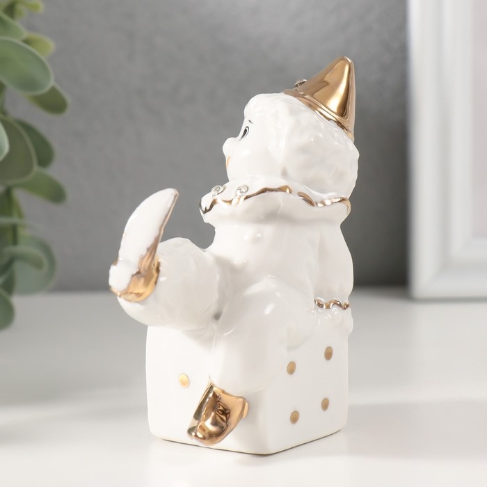 Сувенир керамика "Клоун на игральном кубике" белый с золотом, стразы 4,4х7х9,5 см