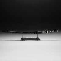 Сувенирное оружие &laquo;Катана на подставке&raquo;, чёрные ножны с резным драконом, рукоять микс 100см