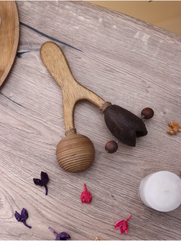 Сувенирный музыкальный инструмент "Маракас двойной" махагон, кокос, 25х9х20 см