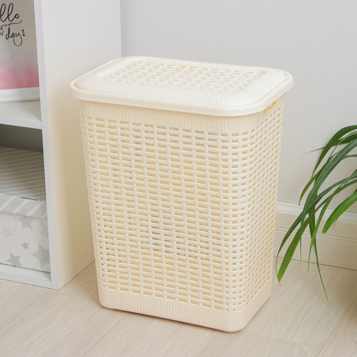 Корзина бельевая с крышкой, 30 л, 37&times;26&times;46,5 см, цвет МИКС