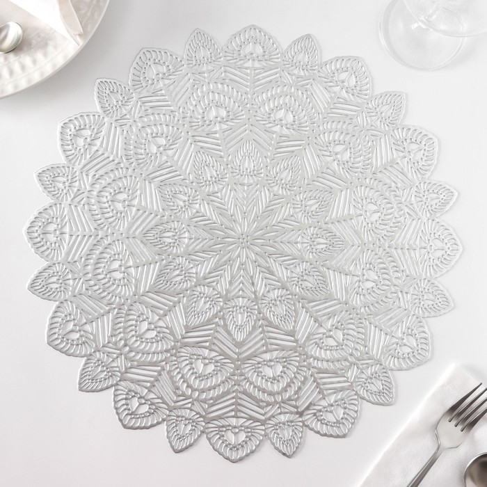 Салфетки сервировочные на стол Доляна &laquo;Цунами&raquo;, d=38 см, 4 шт, цвет серебро