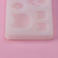 Молд Доляна &laquo;Котик&raquo;, силикон, 7,7&times;5&times;0,7 см, 6 ячеек, цвет прозрачный