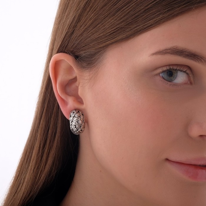 Клипсы &laquo;Грейс&raquo; лепестки, цвет чернёное серебро