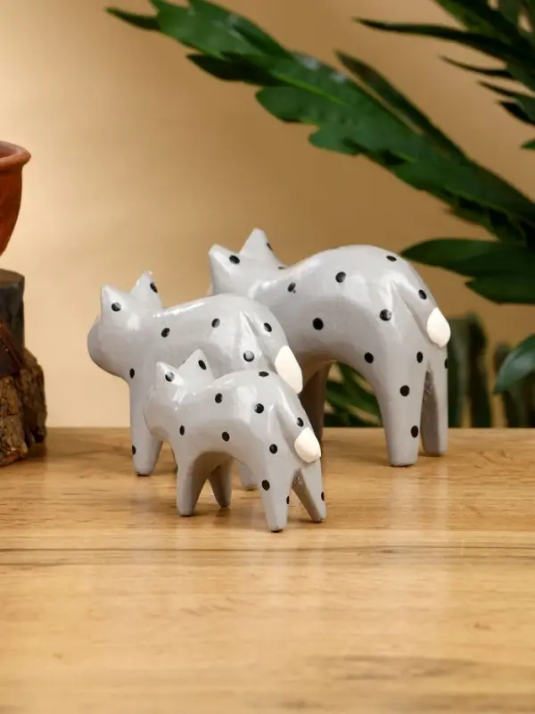 Набор сувенирный &laquo;Кошки&raquo;, h=9 см, h=8 см, h=6.5 см, дерево, серый