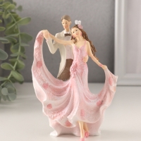 Сувенир полистоун "Танцующая пара" бело-розовый 9,5х5х13 см