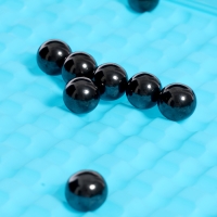 Настольная игра &laquo;Магнитная битва&raquo;, 2-4 игрока, 8+, 28 шариков