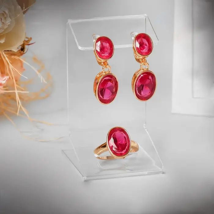 Подставка под серьги, кольцо, 4&times;4&times;10 см, оргстекло 1.5 мм, В ЗАЩИТНОЙ ПЛЁНКЕ