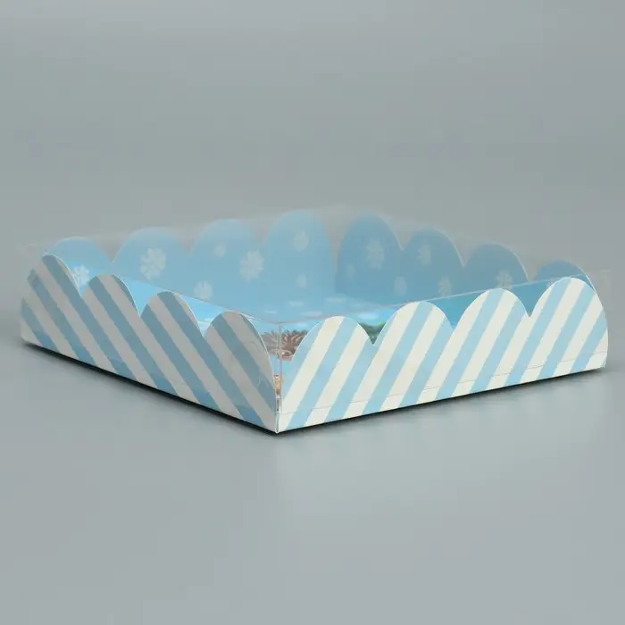 Коробка для кондитерских изделий с пластиковой крышкой &laquo;Сладкого Нового года&raquo;, 13 х 13 х 3 см