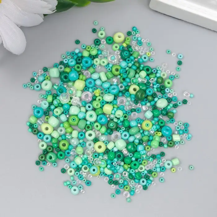 Бисер стекло 6/0 - 15/0 &laquo;Ассорти зелёное&raquo; d=1.5-4 мм, н-р 10 г